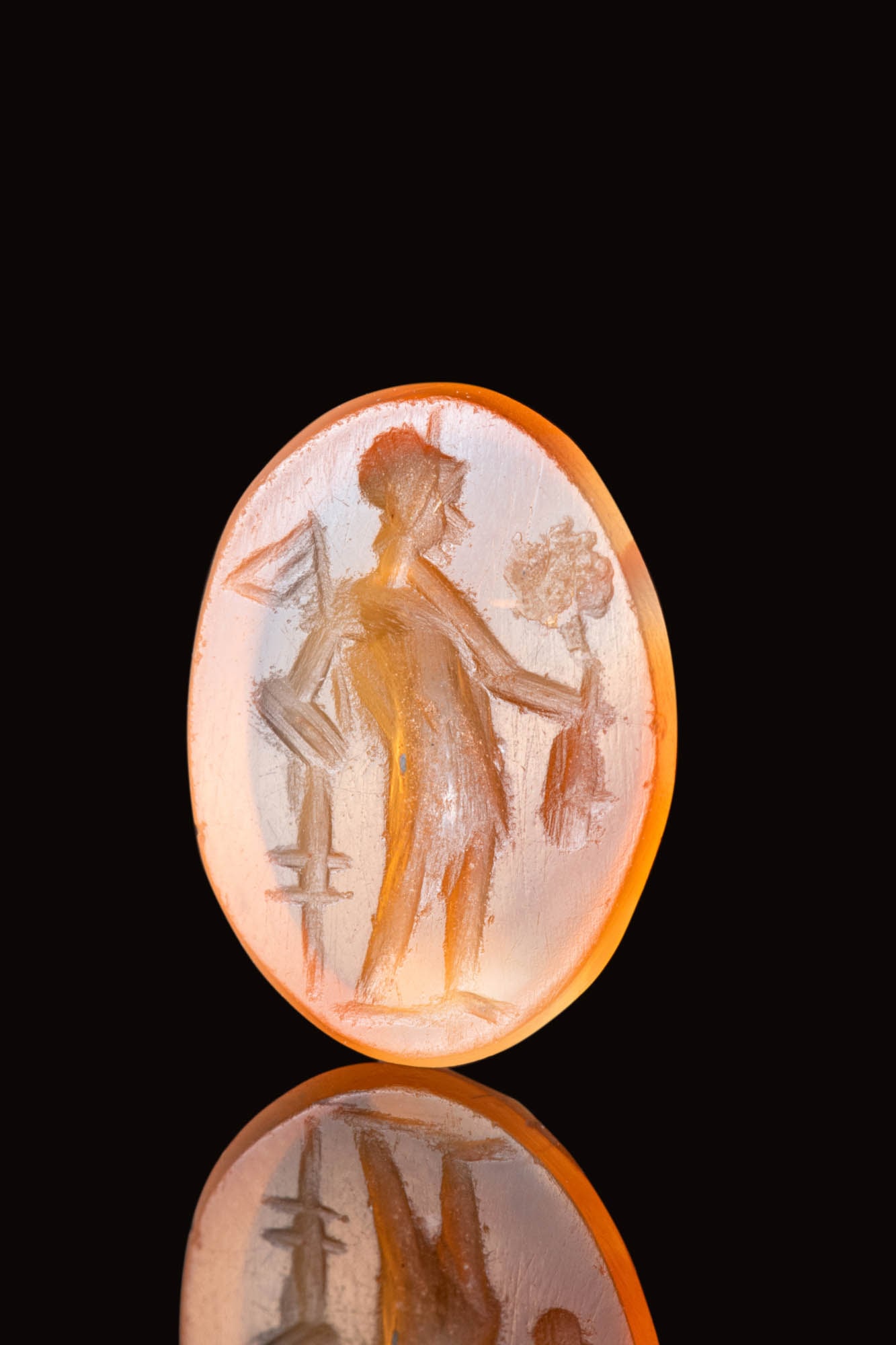 ROMAN CARNELIAN INTAGLIO DEPICTING STANDING MINERVA (1 of 3)