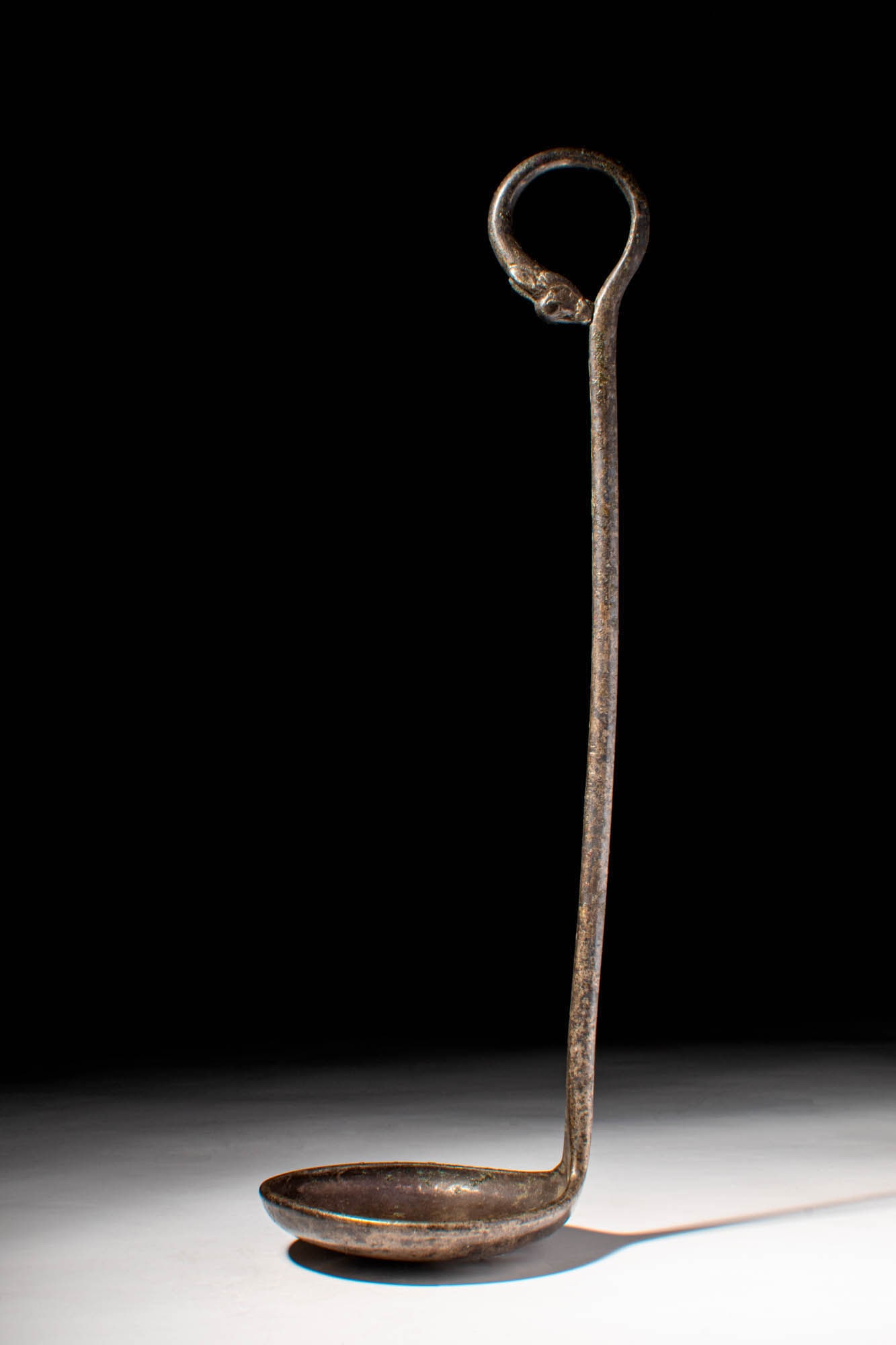 ROMAN BRONZE LADLE SPOON WITH ANIMAL HEAD HANDLE (1 of 3)