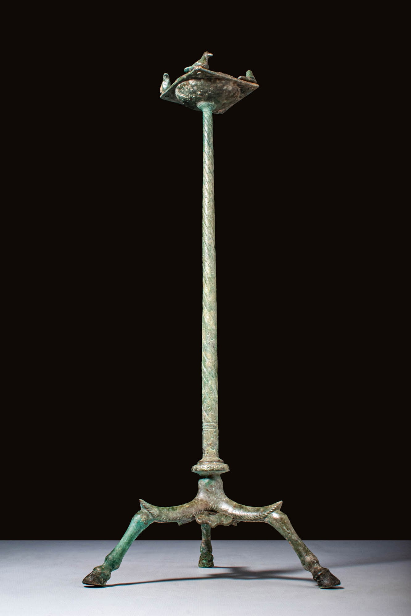 ETRUSCAN BRONZE THYMIATERION - INCENSE BURNER (1 of 6)