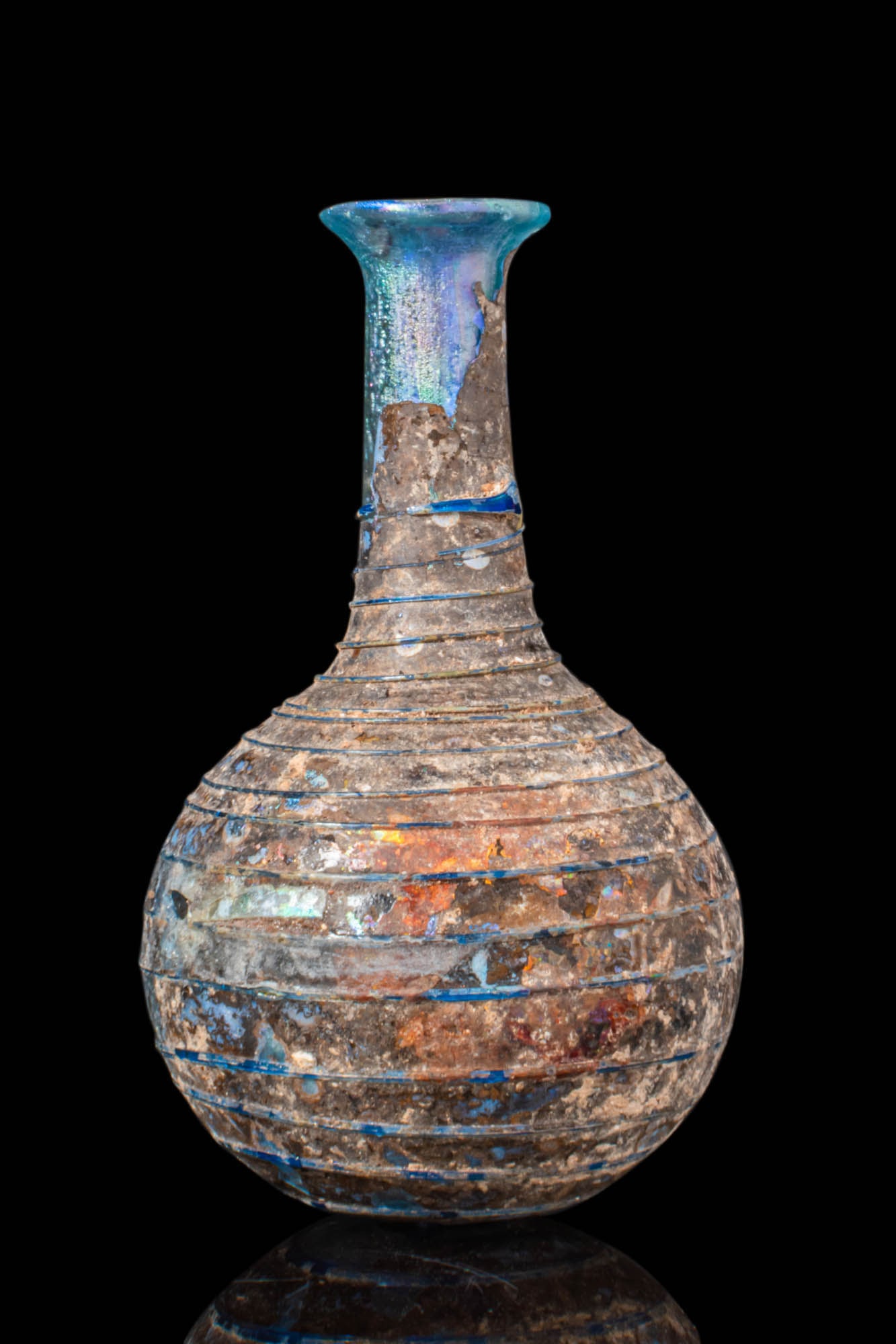 LATE ROMAN BLUE GLASS PERFUME BOTTLE (1 of 4)