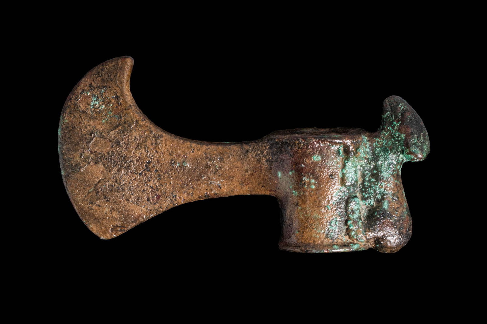 WESTERN ASIATIC LUNAR-SHAPED AXE HEAD WITH RAM (1 of 6)