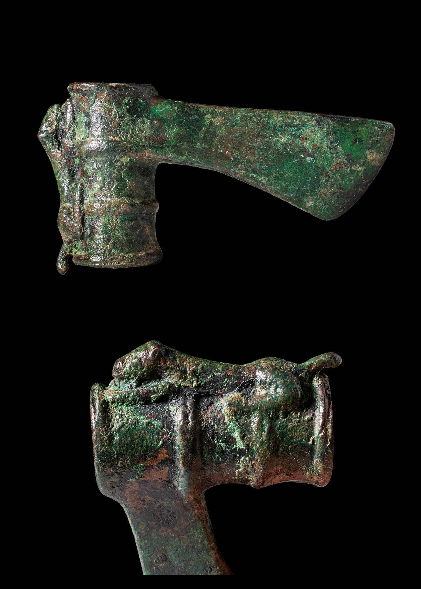 WESTERN ASIATIC AXE HEAD WITH LION (1 of 6)