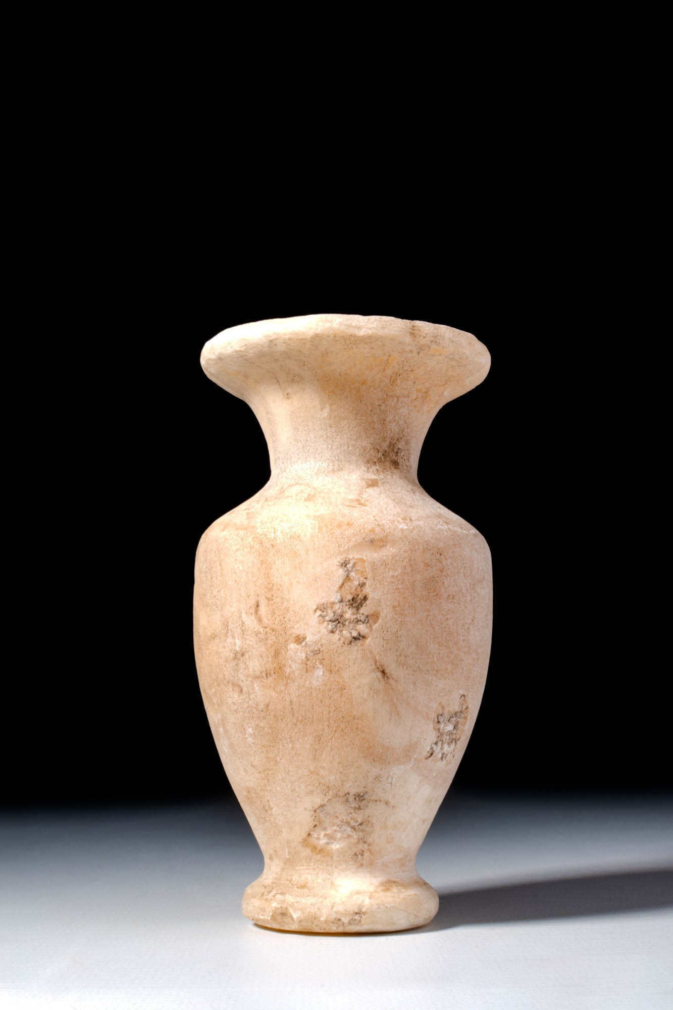 EGYPTIAN ALABASTER VESSEL (1 of 4)