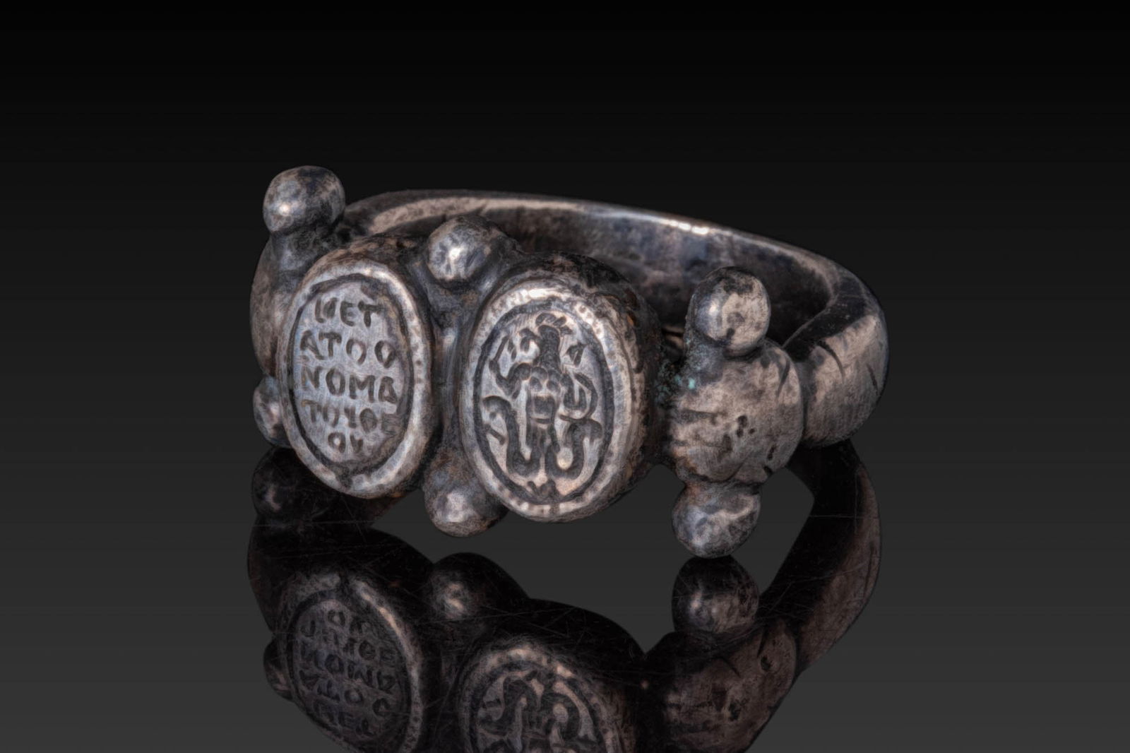 German Ww2 Ring W. Skull & Bones, Trench Art