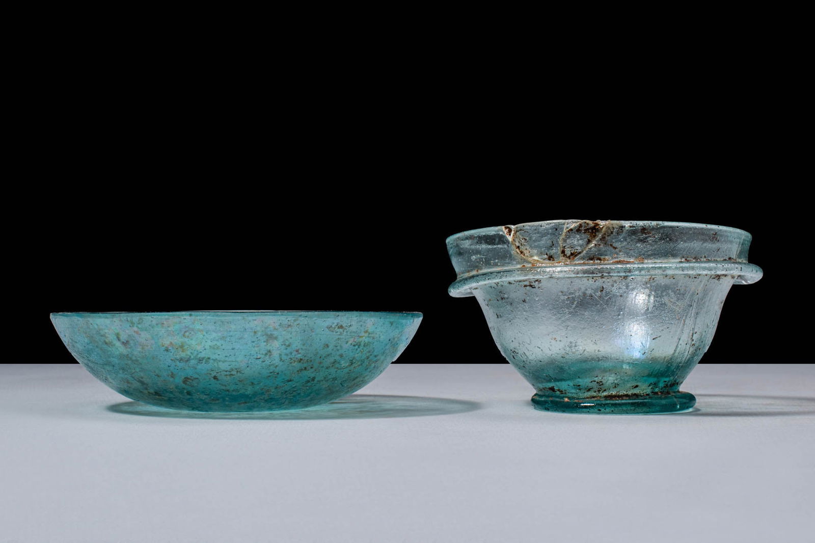 PAIR OF ROMAN GLASS BOWLS (1 of 3)