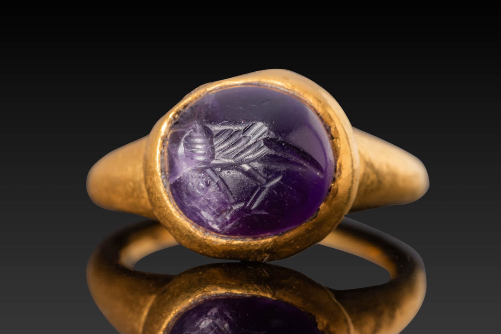 BYZANTINE HIGH KARAT GOLD RING WITH AMETHYST INTAGLIO (1 of 3)