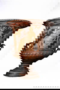 STUNNING APULIAN CALYX KRATER WITH FUNERARY SCENE BY THE VARRESE PAINTER