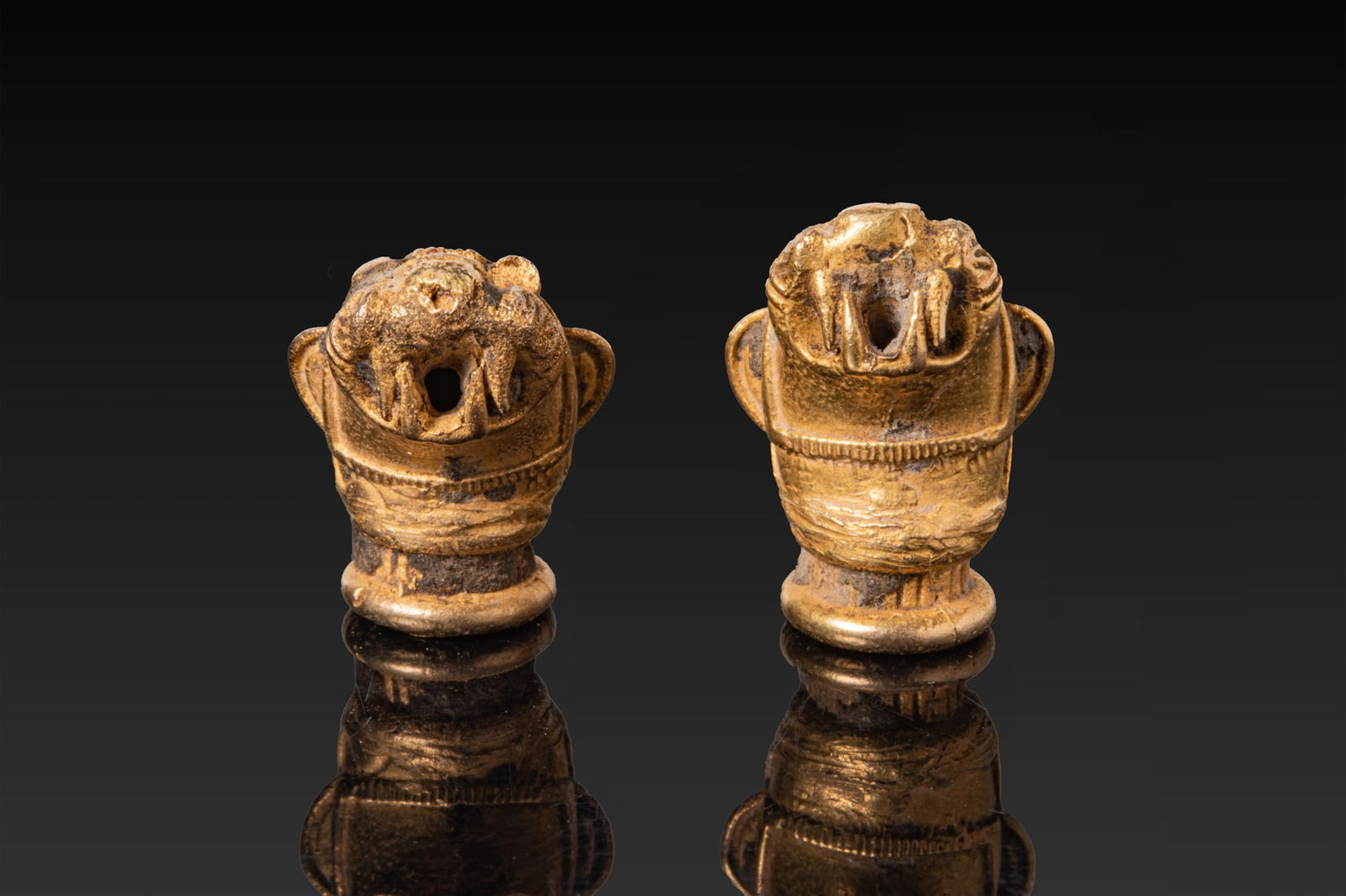RARE HELLENISTIC HIGH KARAT GOLD LION HEAD TERMINALS (1 of 5)