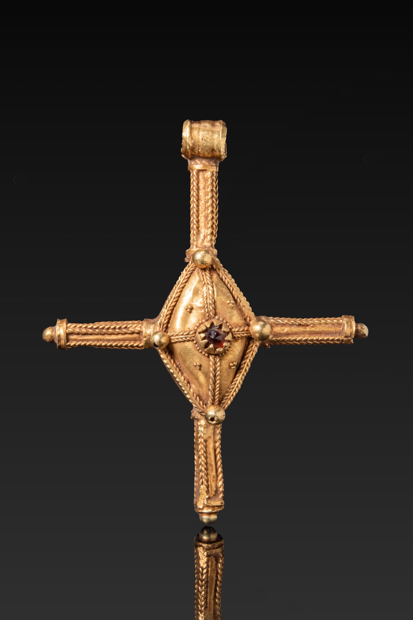BYZANTINE HIGH KARAT GOLD CROSS PENDANT WITH CENTRAL RED GARNET CABOCHON (1 of 3)