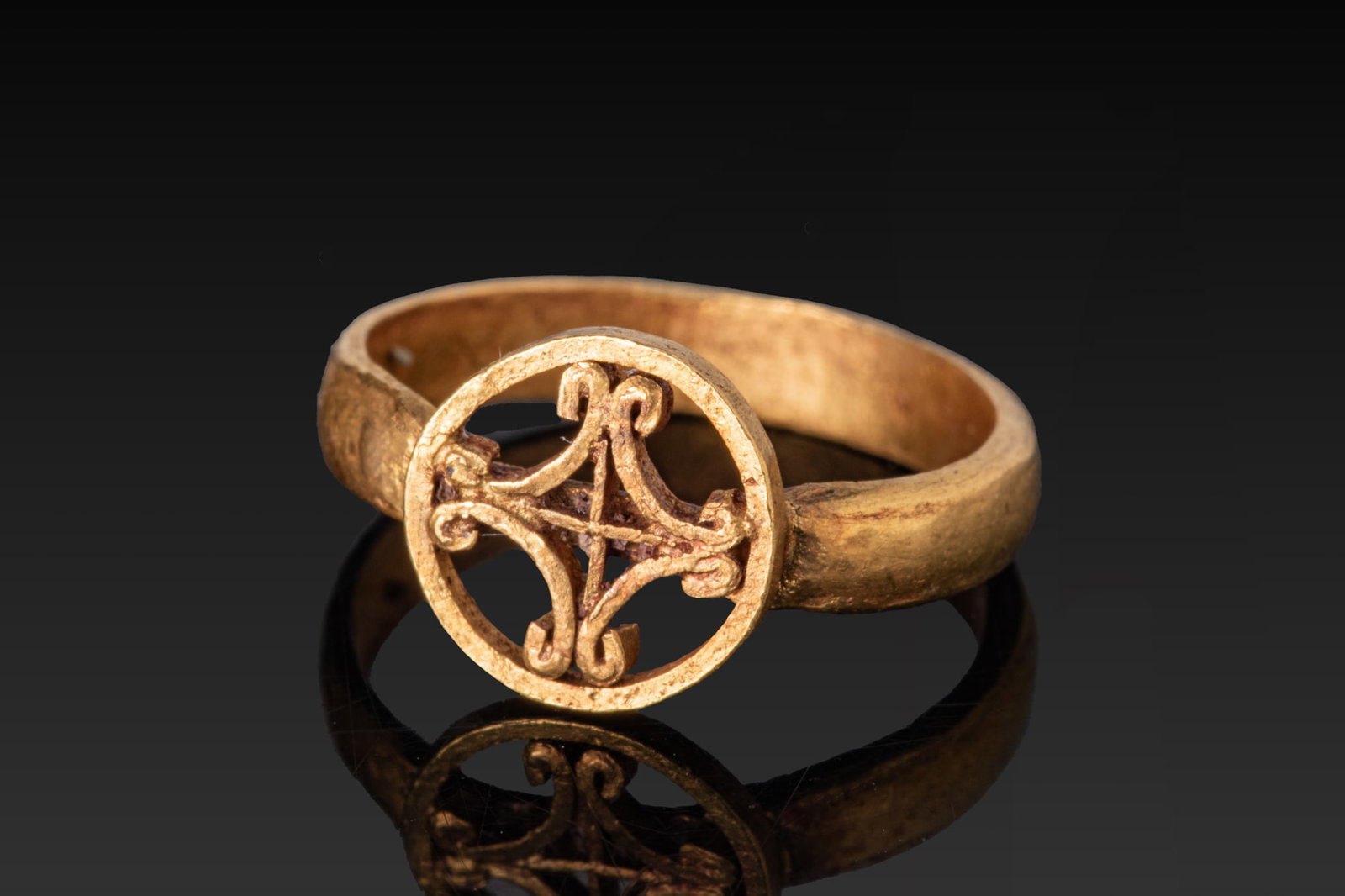 BYZANTINE HIGH KARAT GOLD RING WITH OPENWORK CROSS BEZEL (1 of 3)