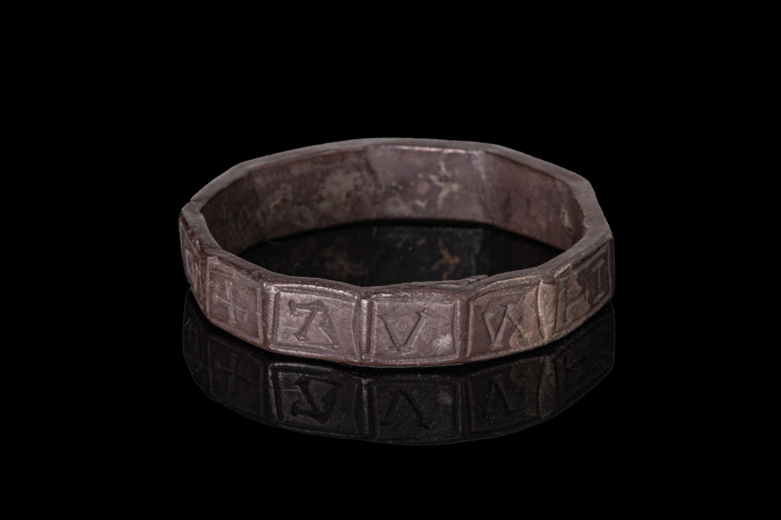 BYZANTINE SILVER RING WITH INSCRIPTION (1 of 5)