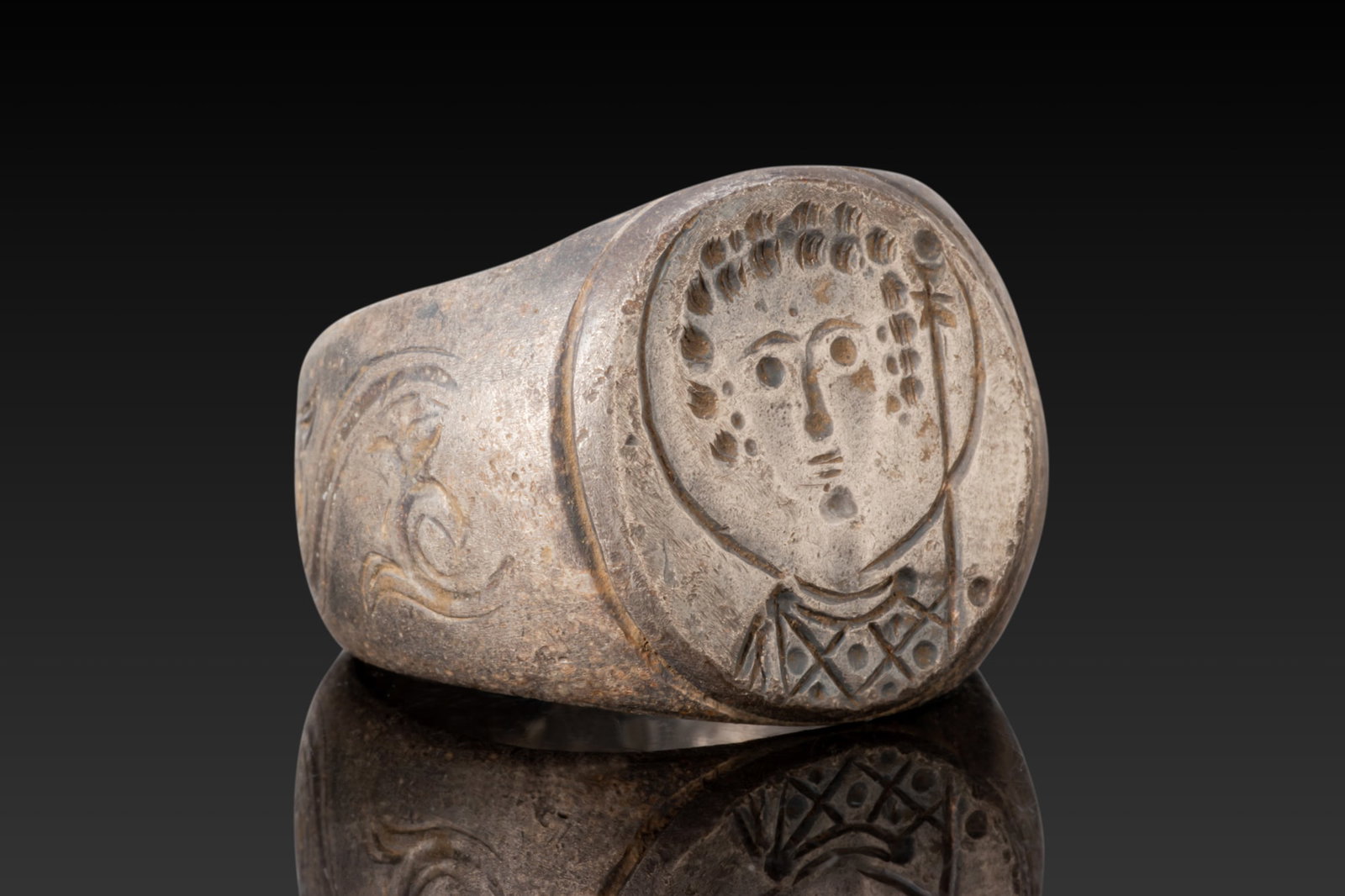 LARGE BYZANTINE SOLID SILVER RING WITH SAINT (1 of 3)