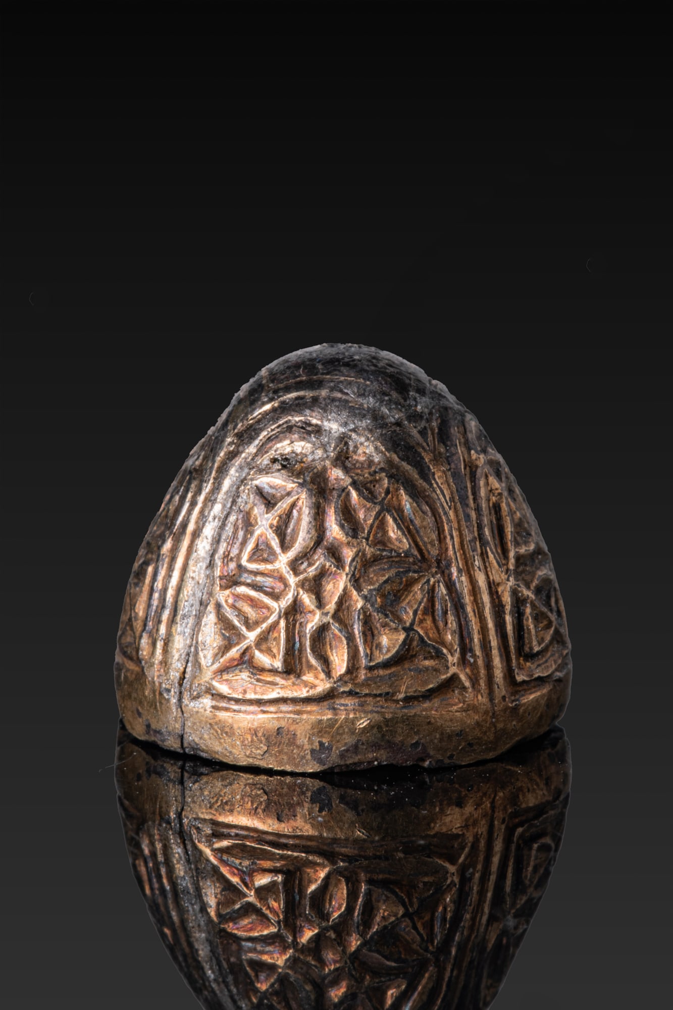 VIKING GILT-BRONZE THIMBLE WITH GEOMETRIC MOTIF (1 of 4)
