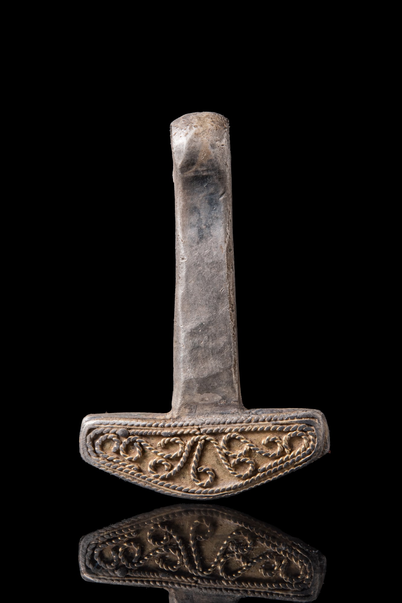 VIKING SILVER-GILT MJOLNIR (1 of 3)