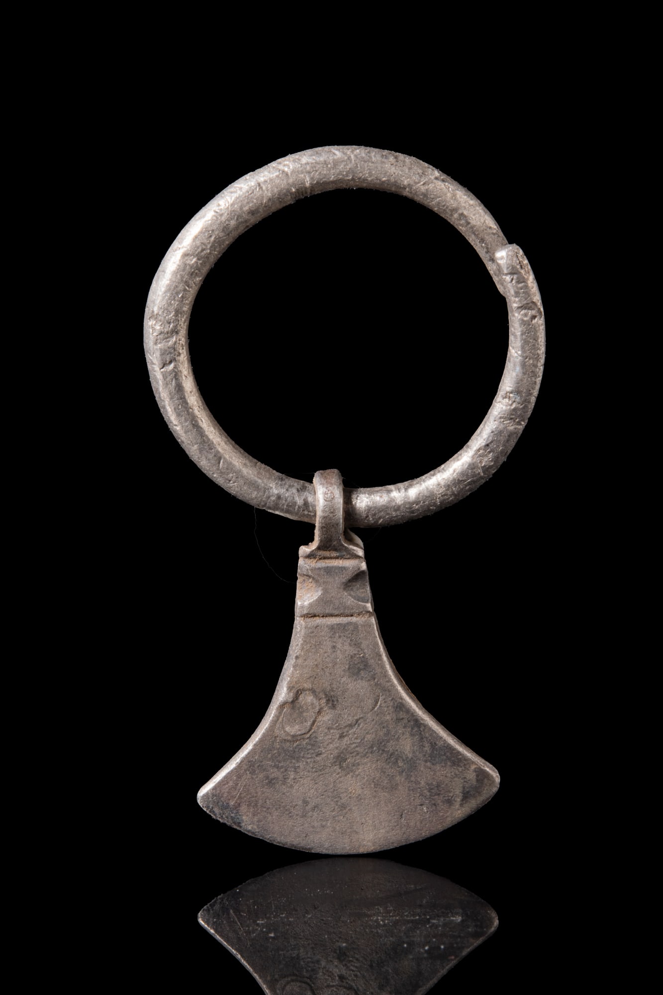 VIKING SILVER AXE AMULET PENDANT (1 of 3)