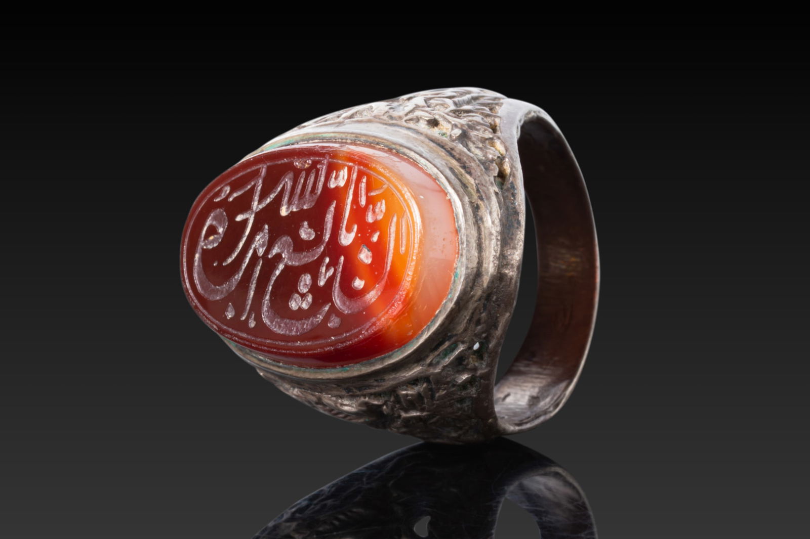 OTTOMAN SILVER RING WITH CARNELIAN INSCRIBED INTAGLIO (1 of 3)
