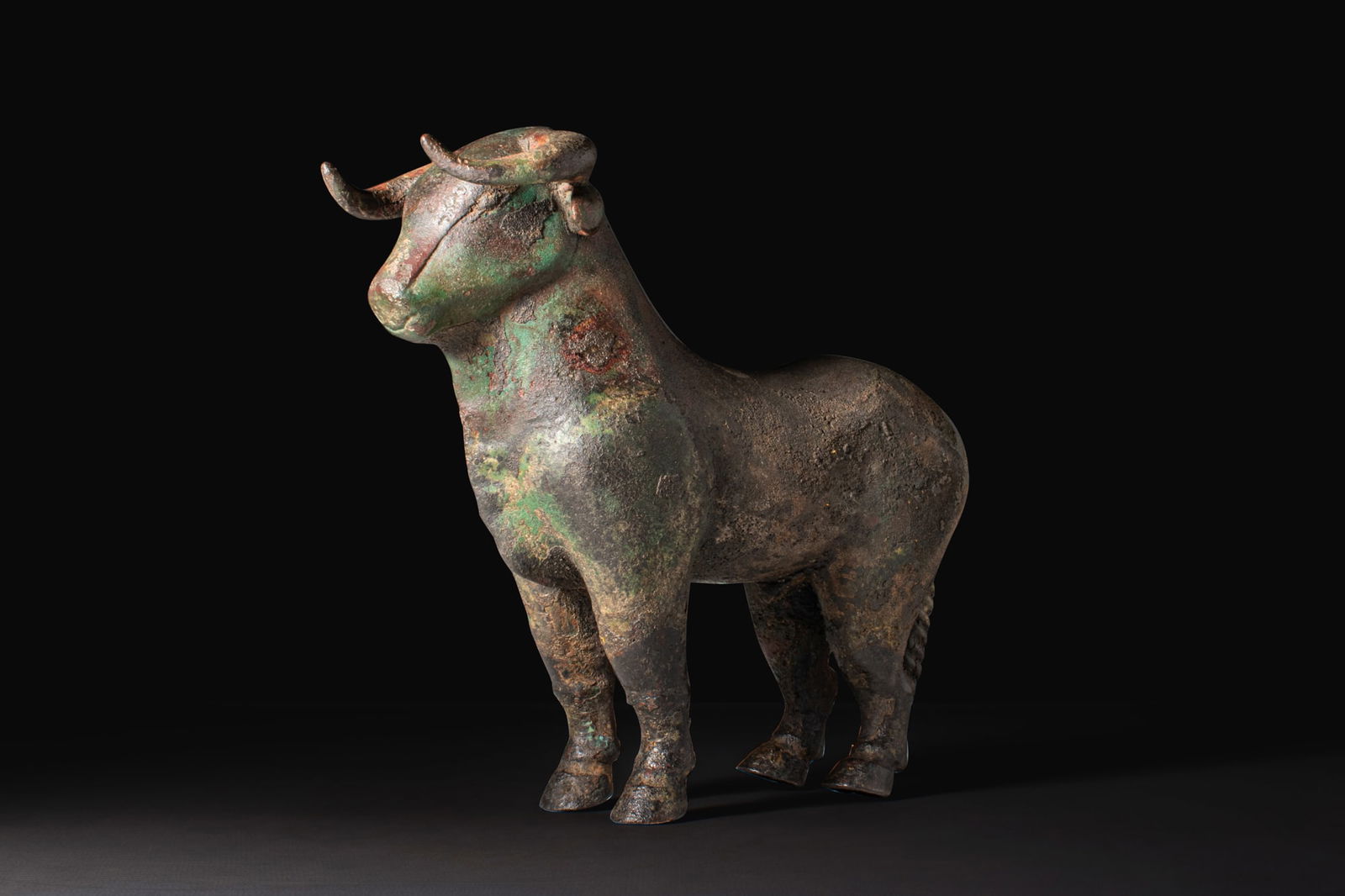 URARTIAN BRONZE FIGURINE OF A BULL (1 of 6)