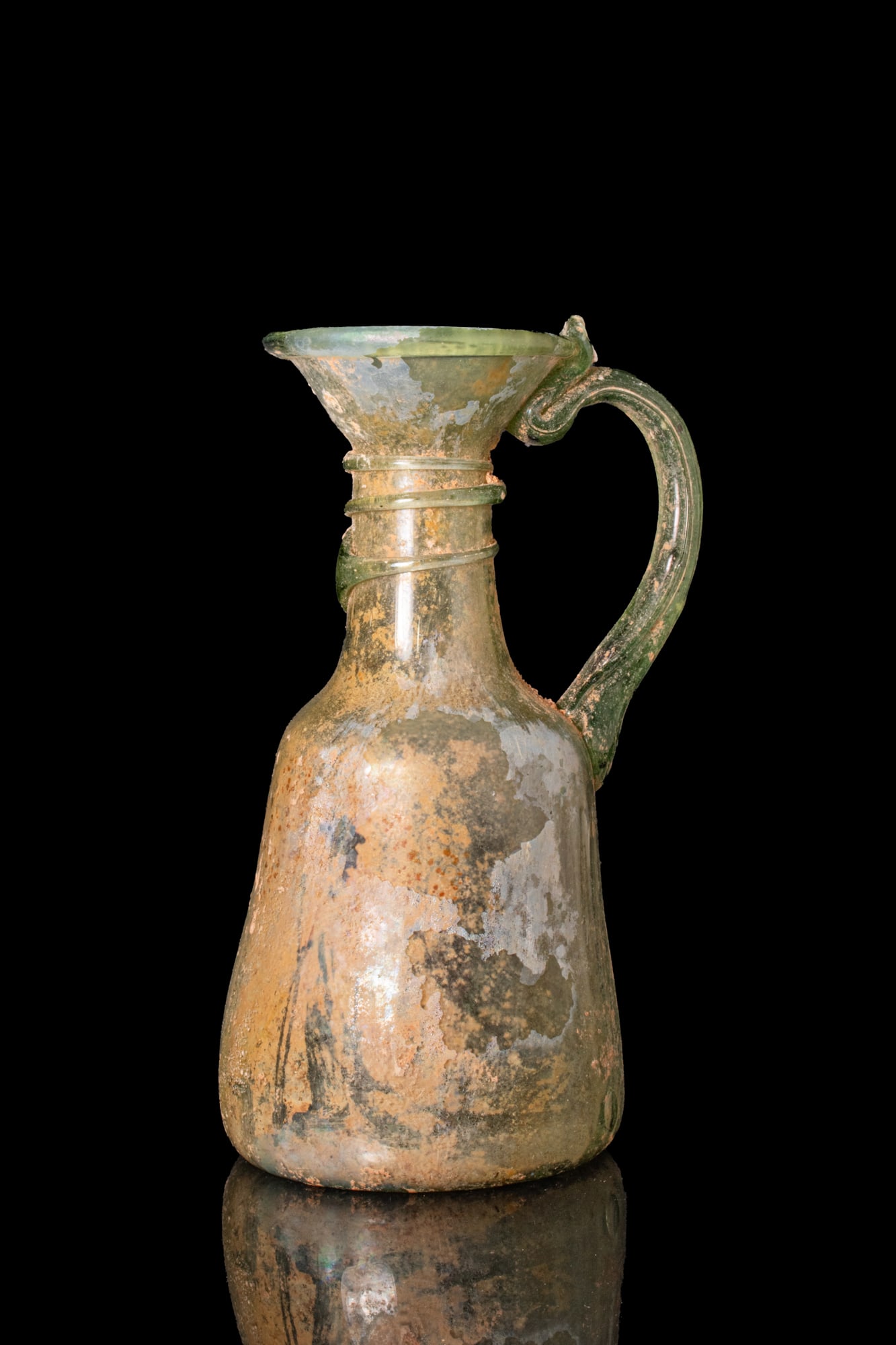 ROMAN GLASS JUG WITH TRAILED DECORATION (1 of 4)