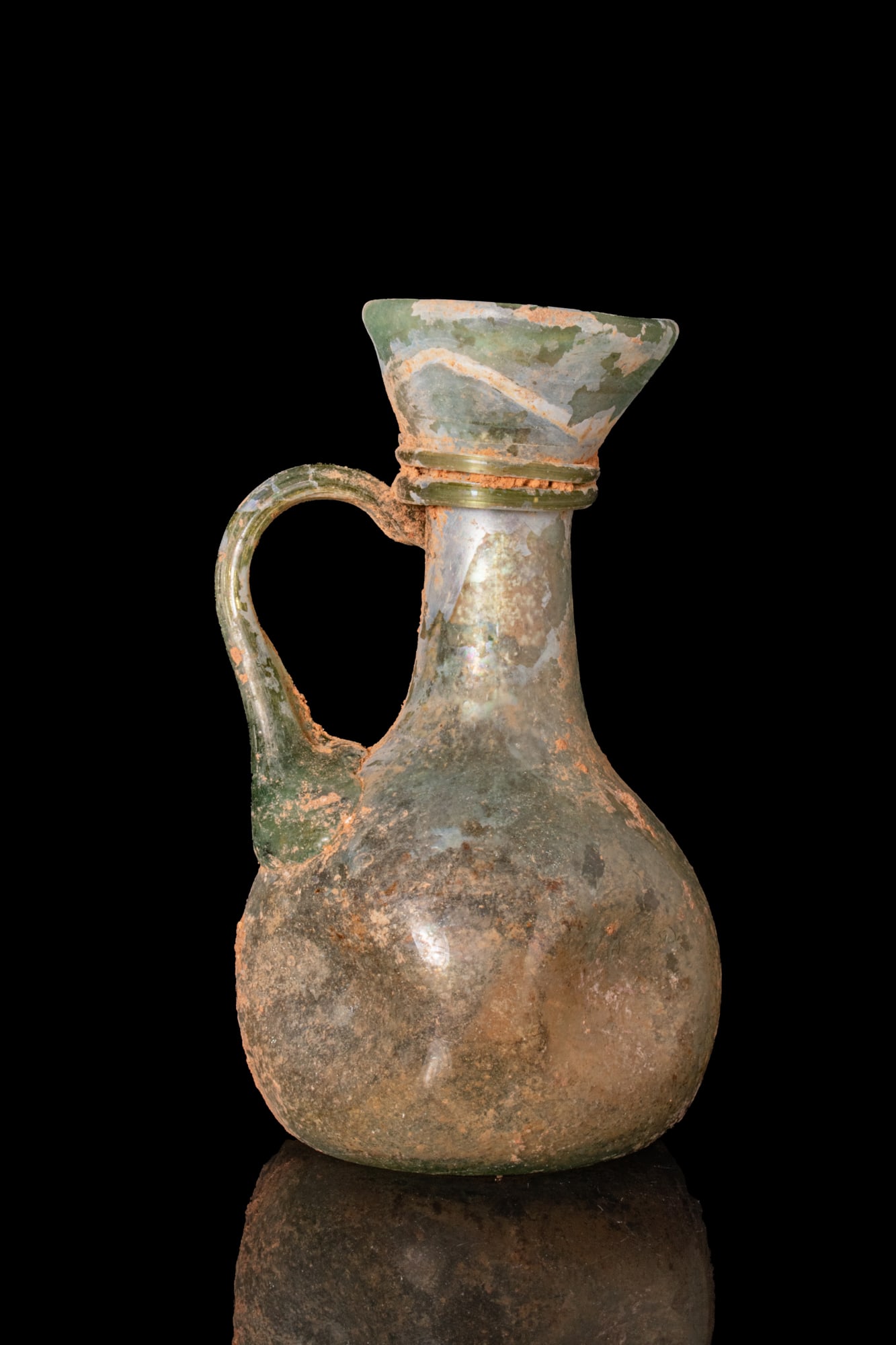 ROMAN GLASS JUG WITH TRAILED DECORATION (1 of 5)