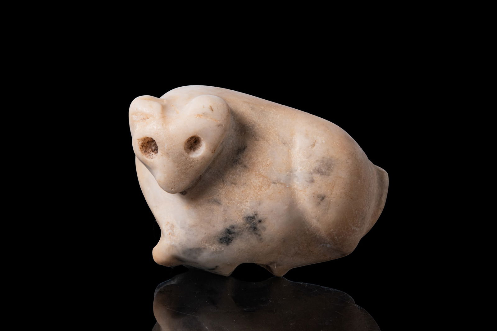 MESOPOTAMIAN WHITE MARBLE STAMP SEAL WITH QUADRUPEDS - WITH ORIGINAL REPORT BY PROF. LAMBERT (1 of 4)