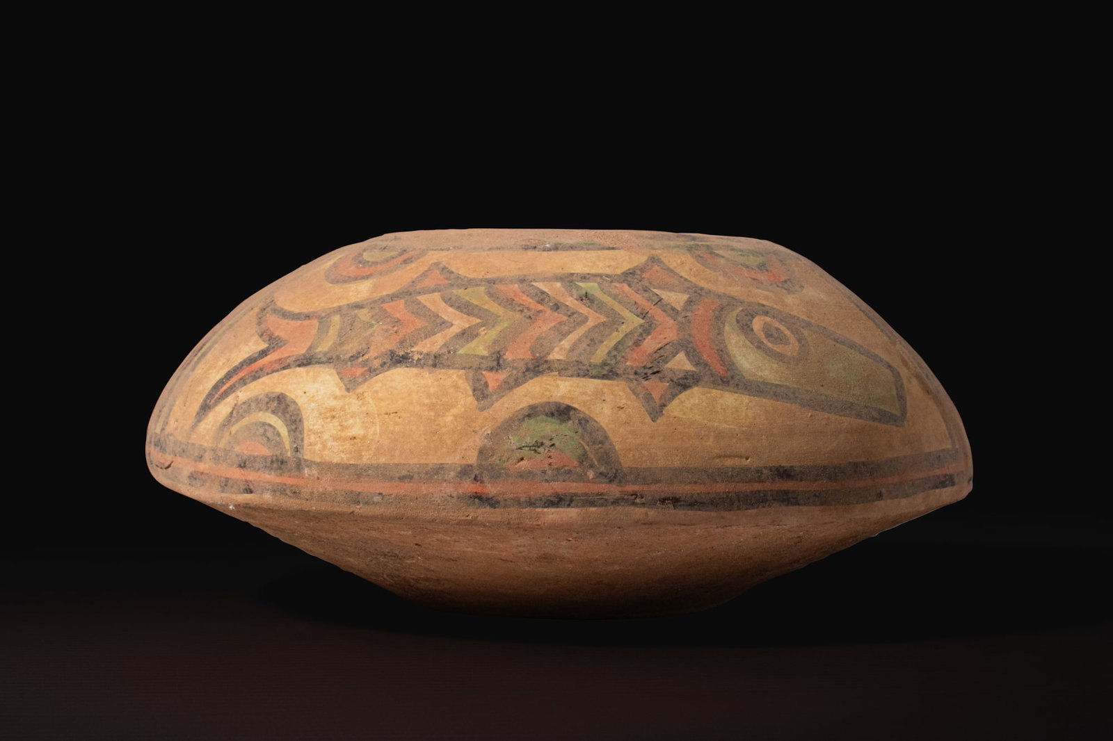 LARGE INDUS VALLEY NAL STYLE BOWL WITH FISH (1 of 4)