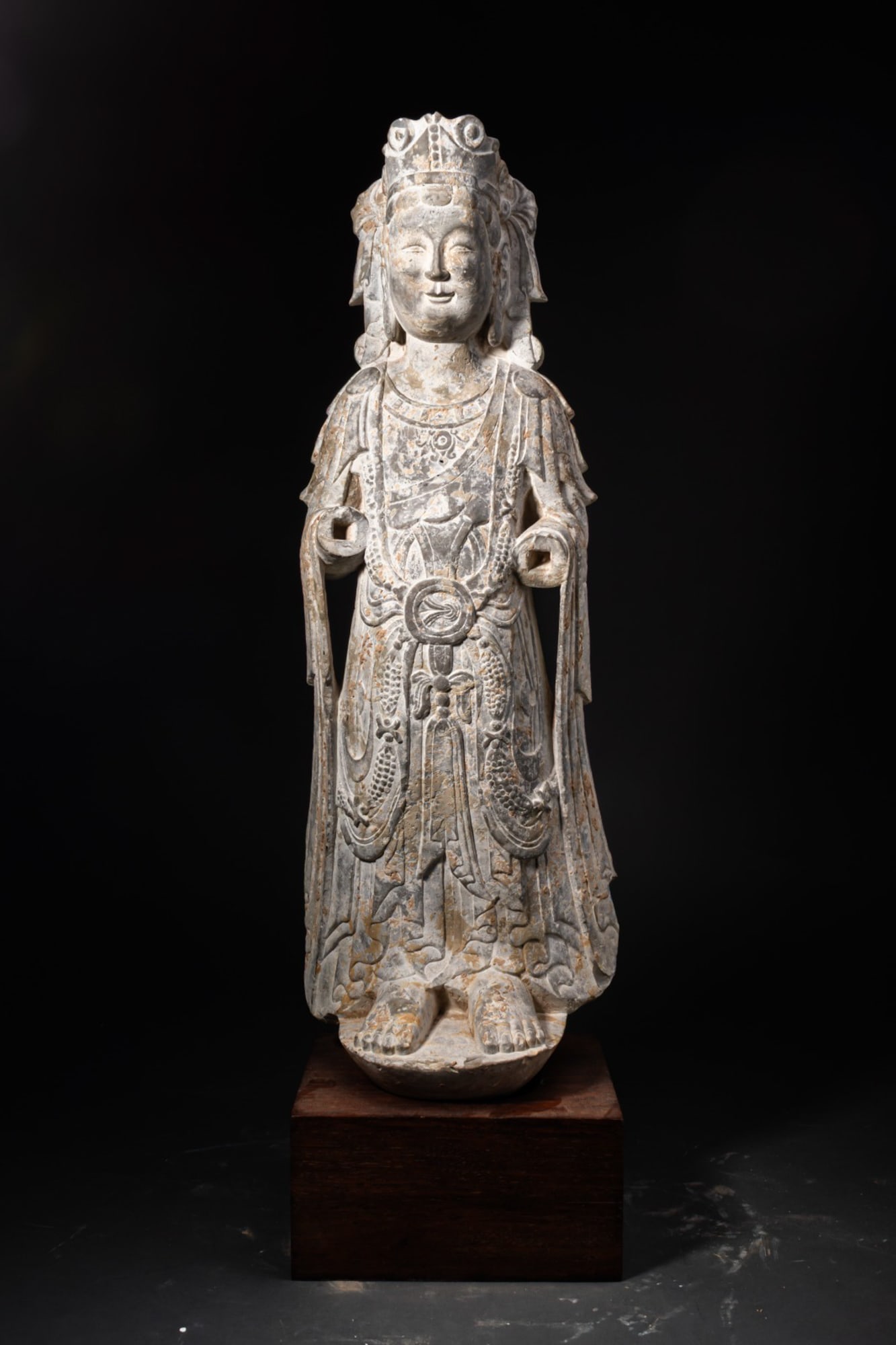 CHINESE NORTHERN WEI DYNASTY STONE STATUE OF GUANYIN (1 of 4)