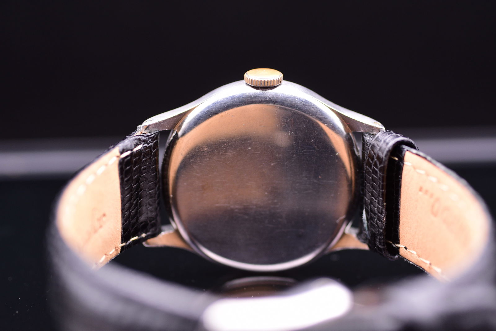 Omega Military Black Gilt Radium Dial Men's Wristwatch C.1939 - 6