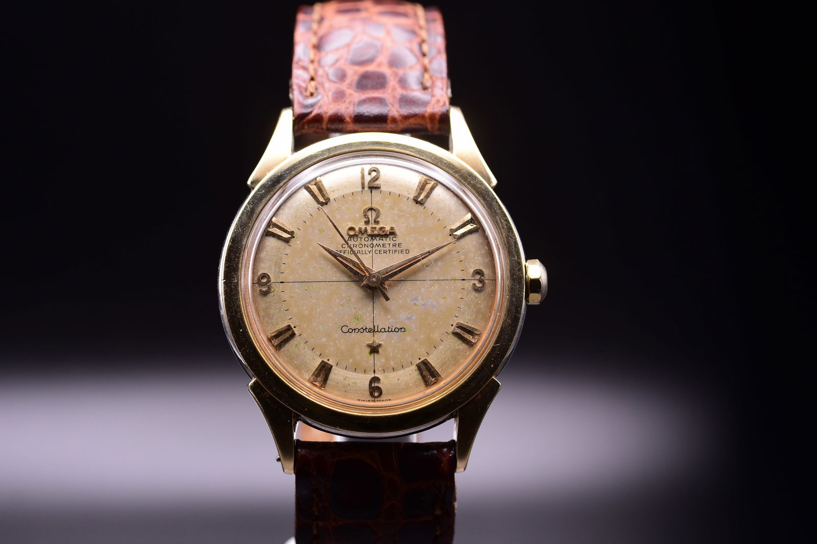 Omega Constellation Cal 501 Ref 2852 5 SC Gold Capped Wristwatch c. 1954: 1954BThis vintage Omega Constellation reference 2852, produced in 1954, is a notable model in classic timepieces, recognised for its elegant design and mechanical quality. This reference is often