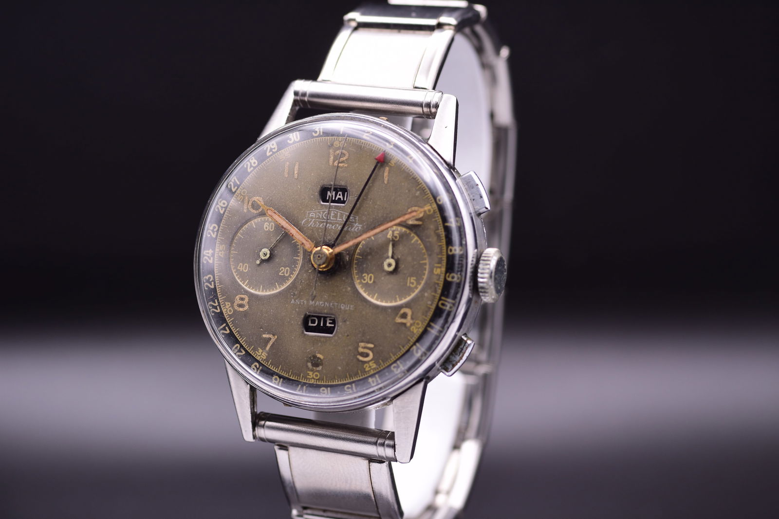 Angelus Chronodato, the World's First Series Production Triple Calendar Chronograph with Tropical Di: C. 1945BA highly important and exceedingly rare vintage timepiece, this?Angelus Chronodato?represents a milestone in horological history as the world's first series-produced wristwatch to combine a