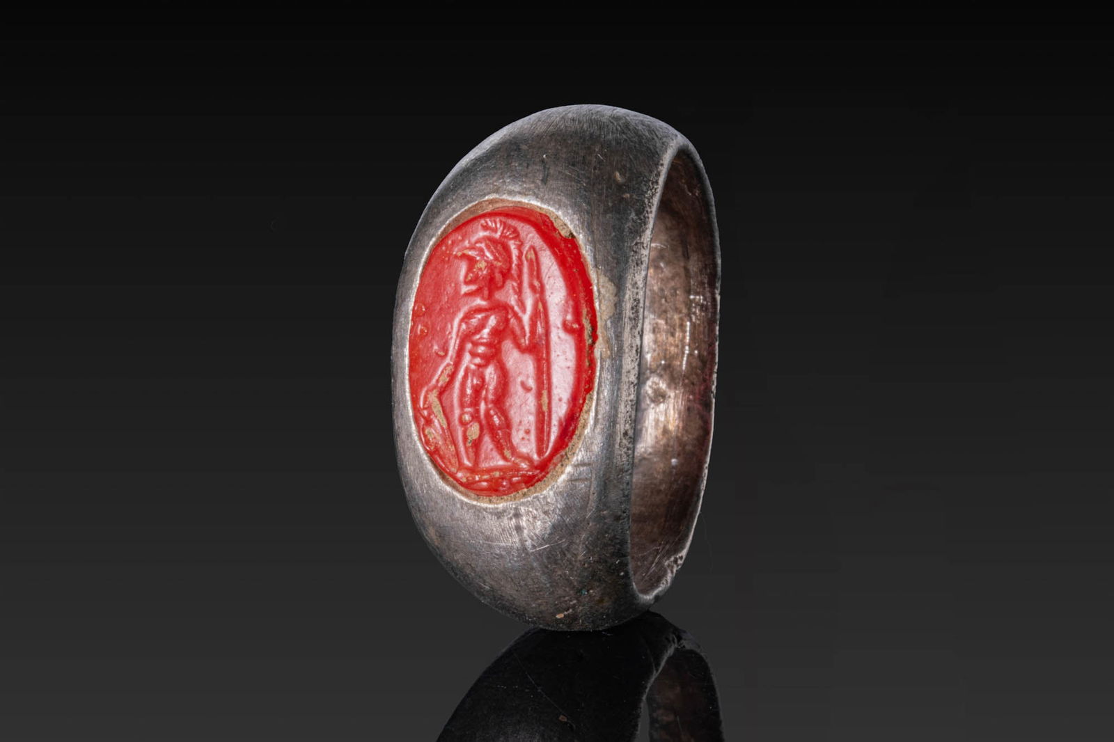 ROMAN RED GLASS INTAGLIO OF MARS IN SILVER RING (1 of 4)