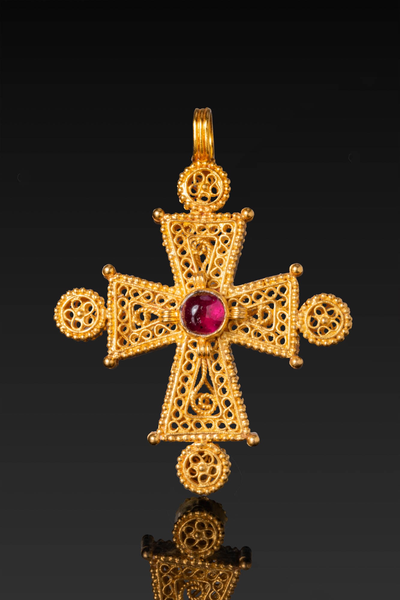 BYZANTINE OPENWORK HIGH KARAT GOLD CROSS PENDANT WITH CENTRAL CABOCHON (1 of 3)