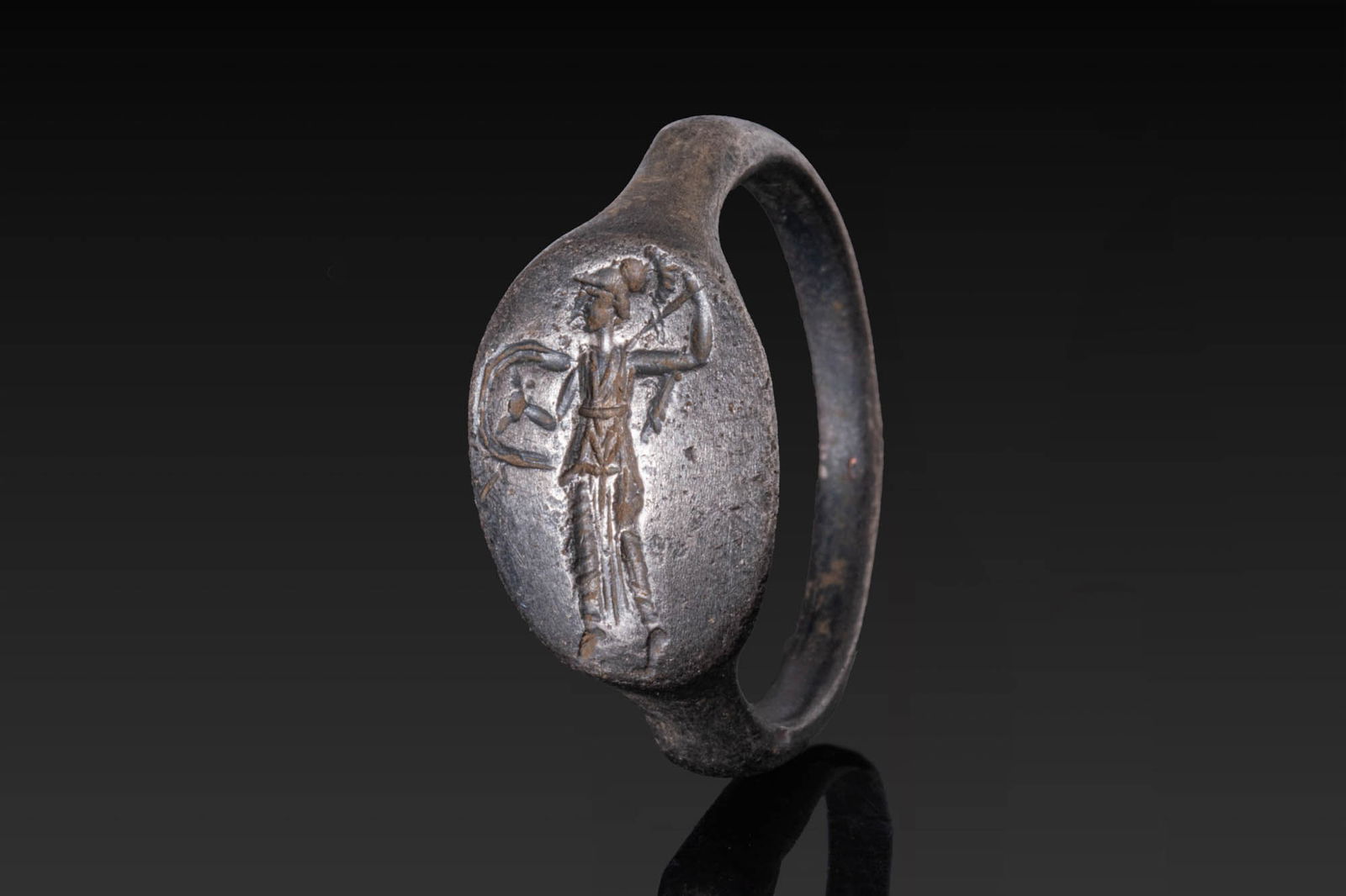 ROMAN SILVER RING WITH MINERVA (1 of 5)