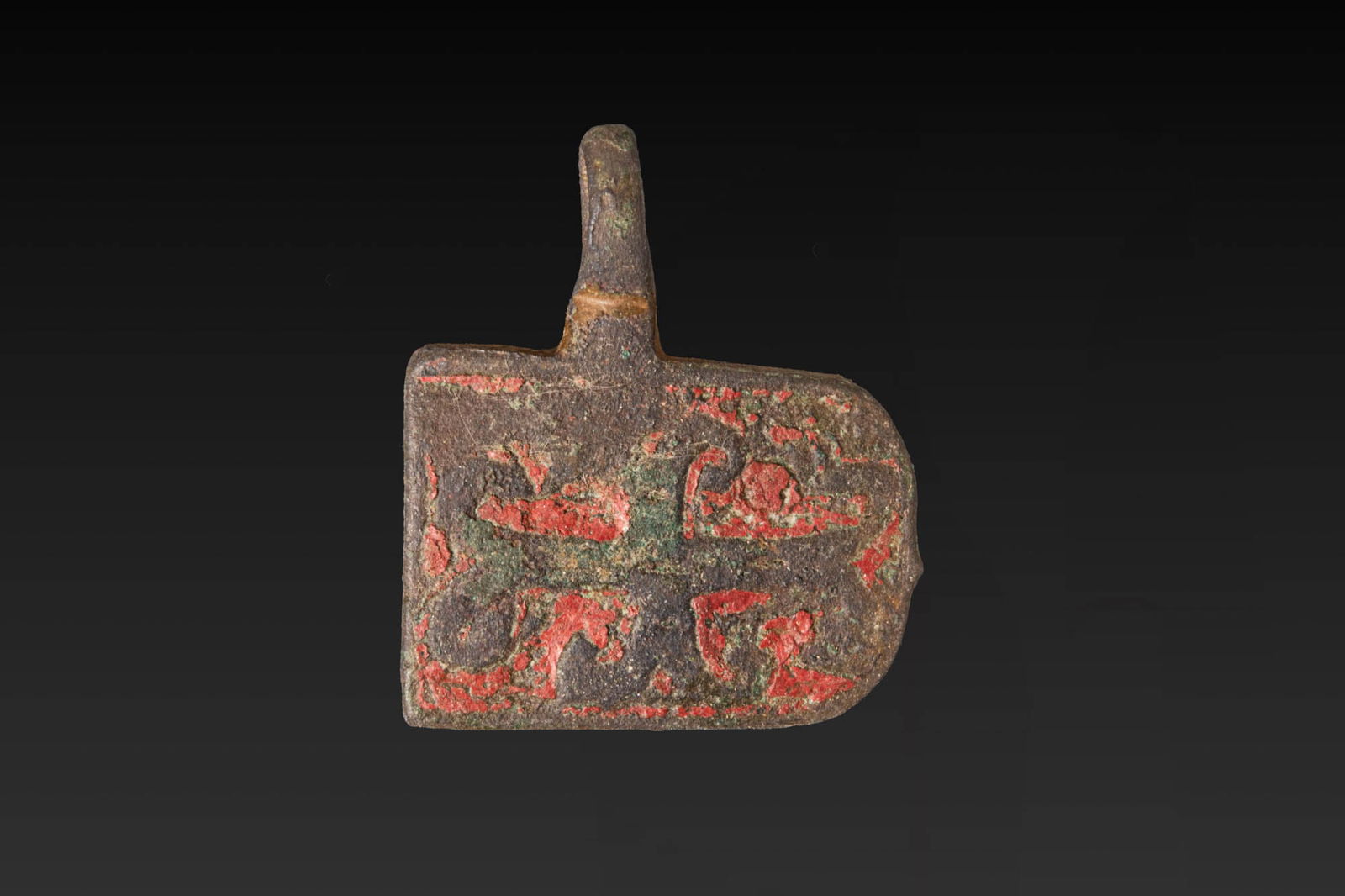 BRITISH MEDIEVAL COPPER ALLOY HORSE HARNESS PENDANT WITH CROSS AND FLEUR-DE-LIS (1 of 2)