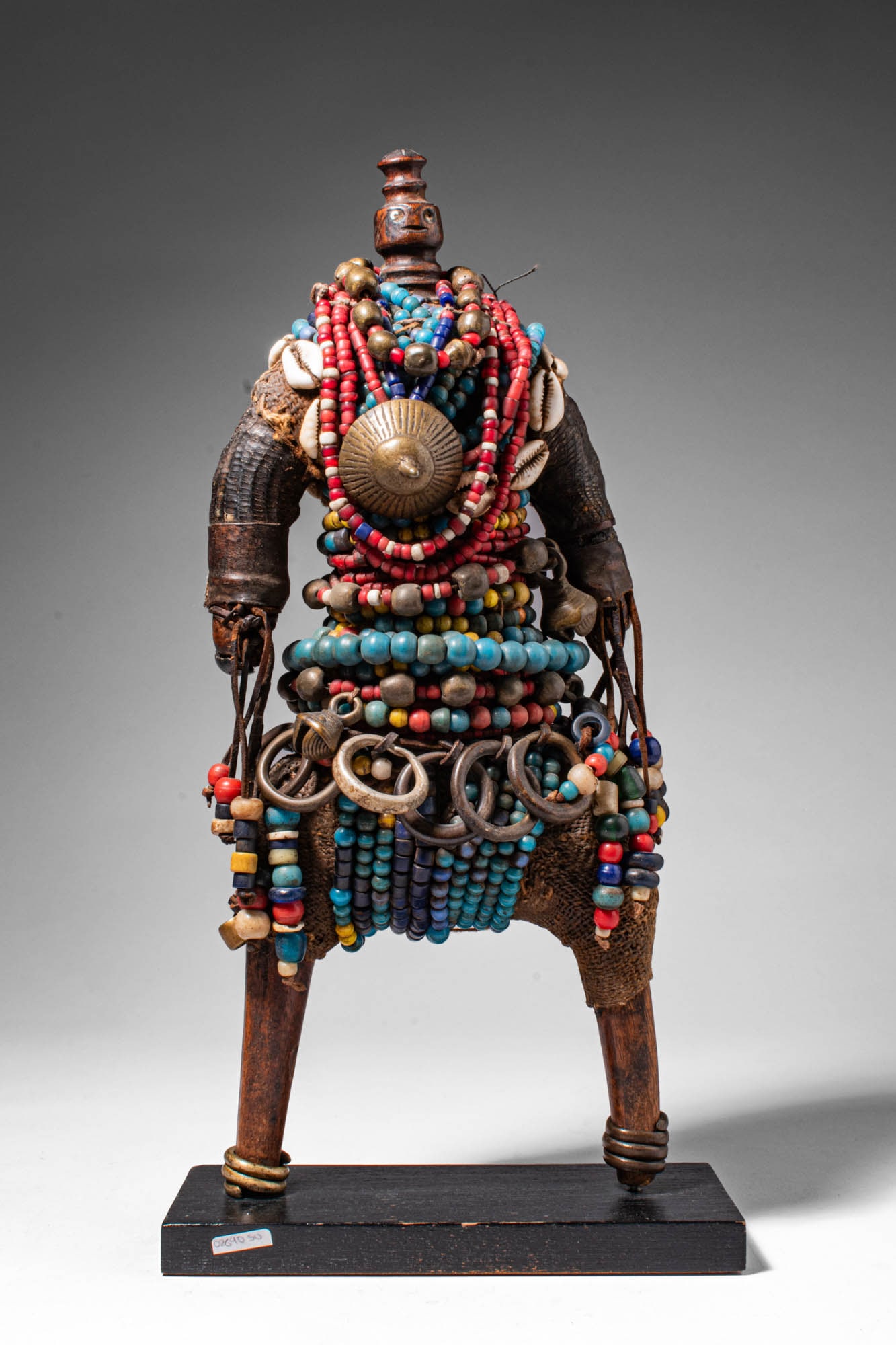 CAMEROON NAMJI DOLL (1 of 7)