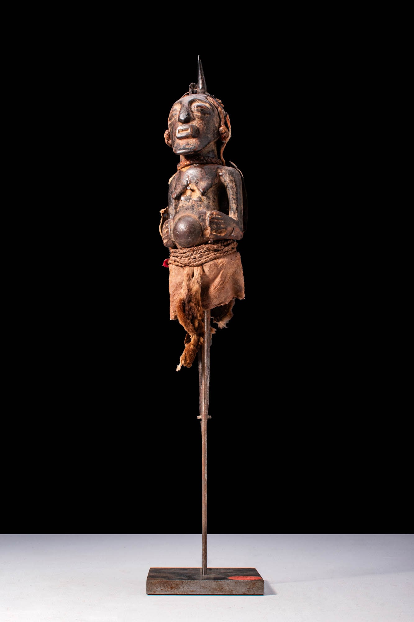 SONGYE NIKISHI FIGURE (1 of 6)