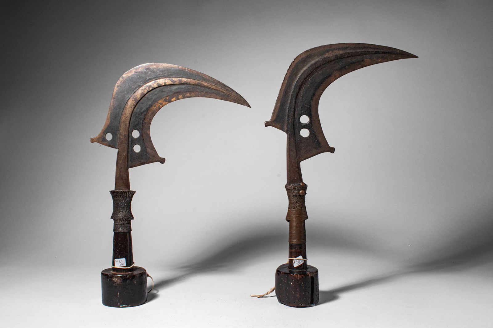 PAIR OF MANGBETU TRUMBASH SICKLE KNIVES (1 of 7)