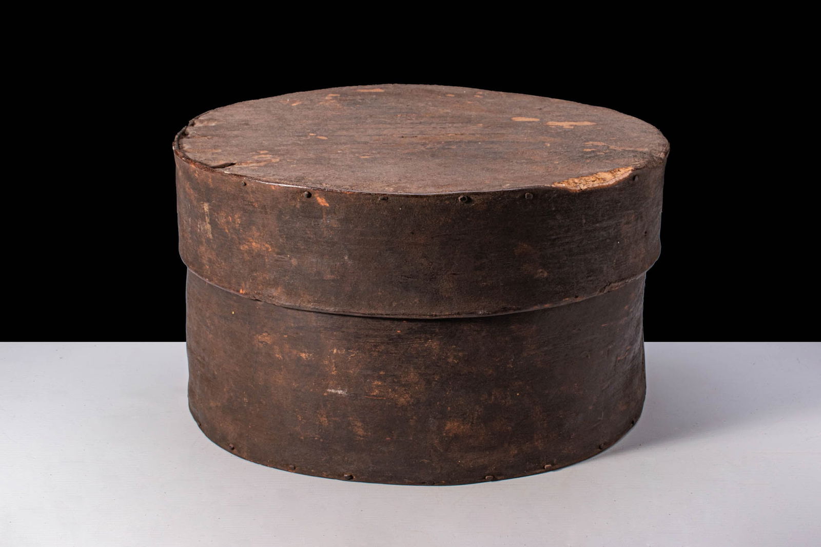 MICRONESIAN WOODEN STORAGE BOX (1 of 4)