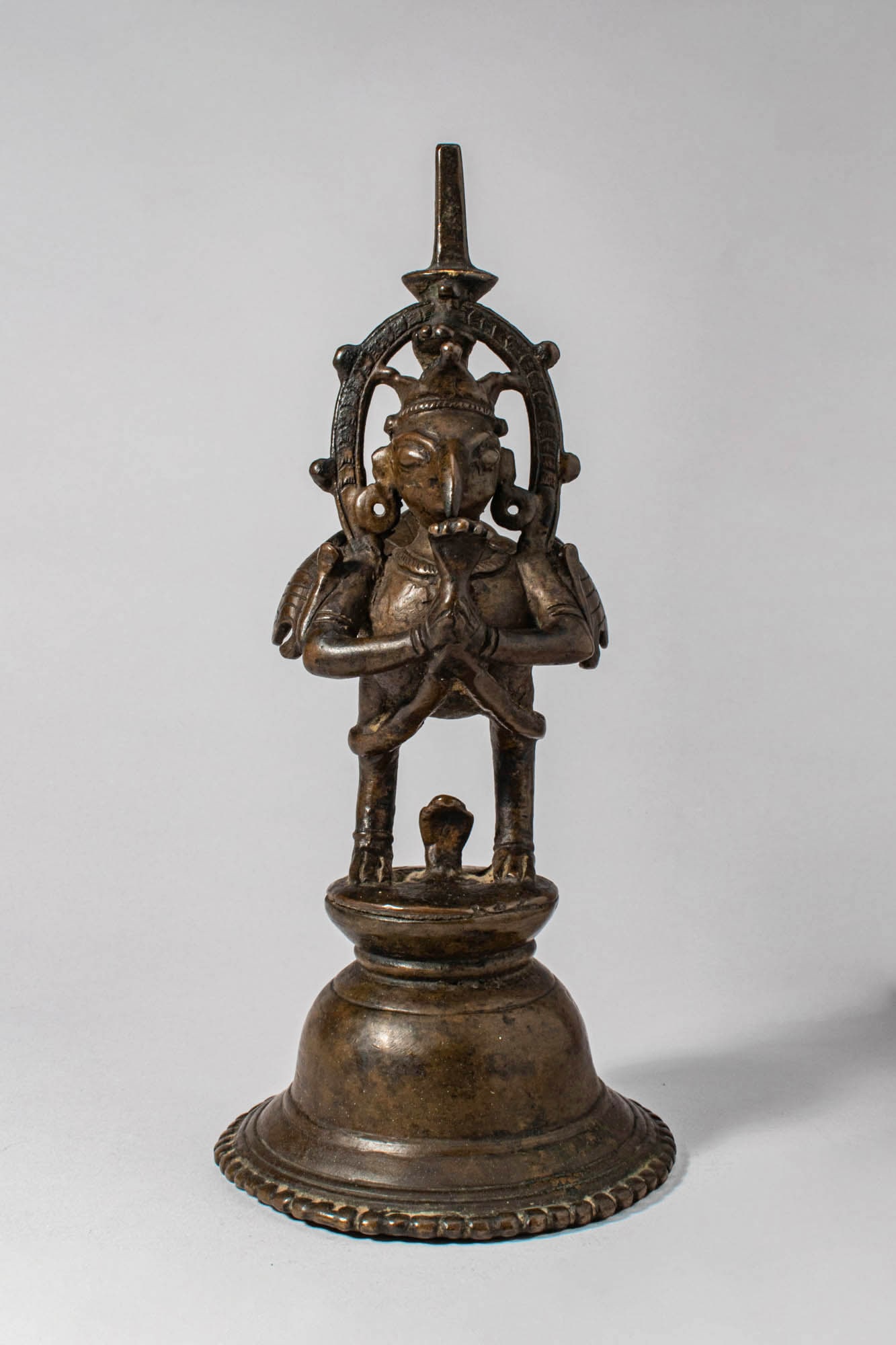 INDIAN BRONZE VOTIVE PIECE WITH GARUDA FIGURE (1 of 6)