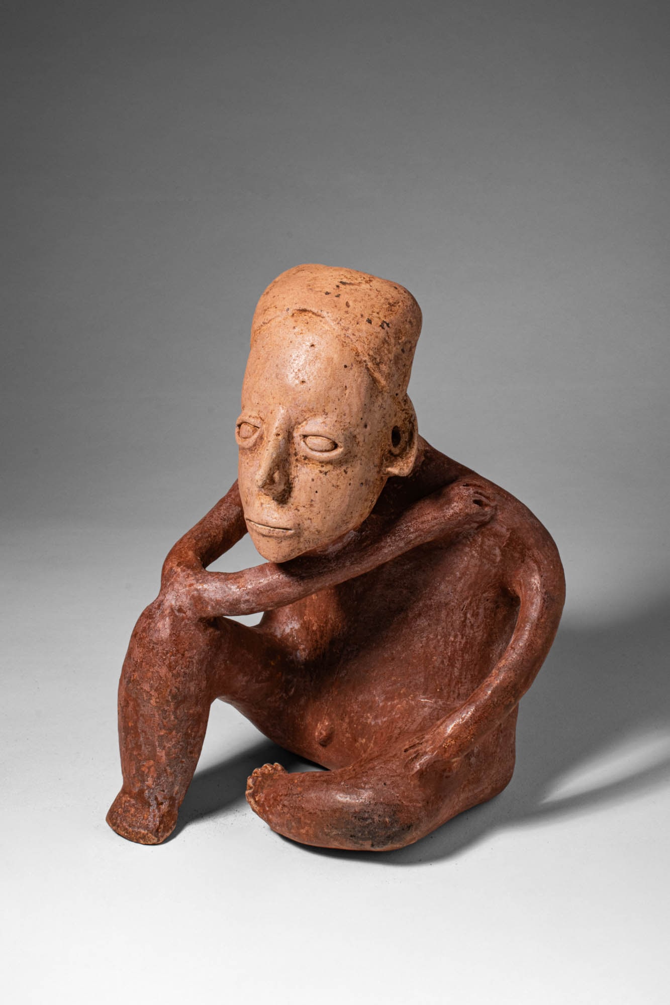 JALISCO SHAFT TOMB POTTERY SEATED MALE FIGURE (1 of 8)