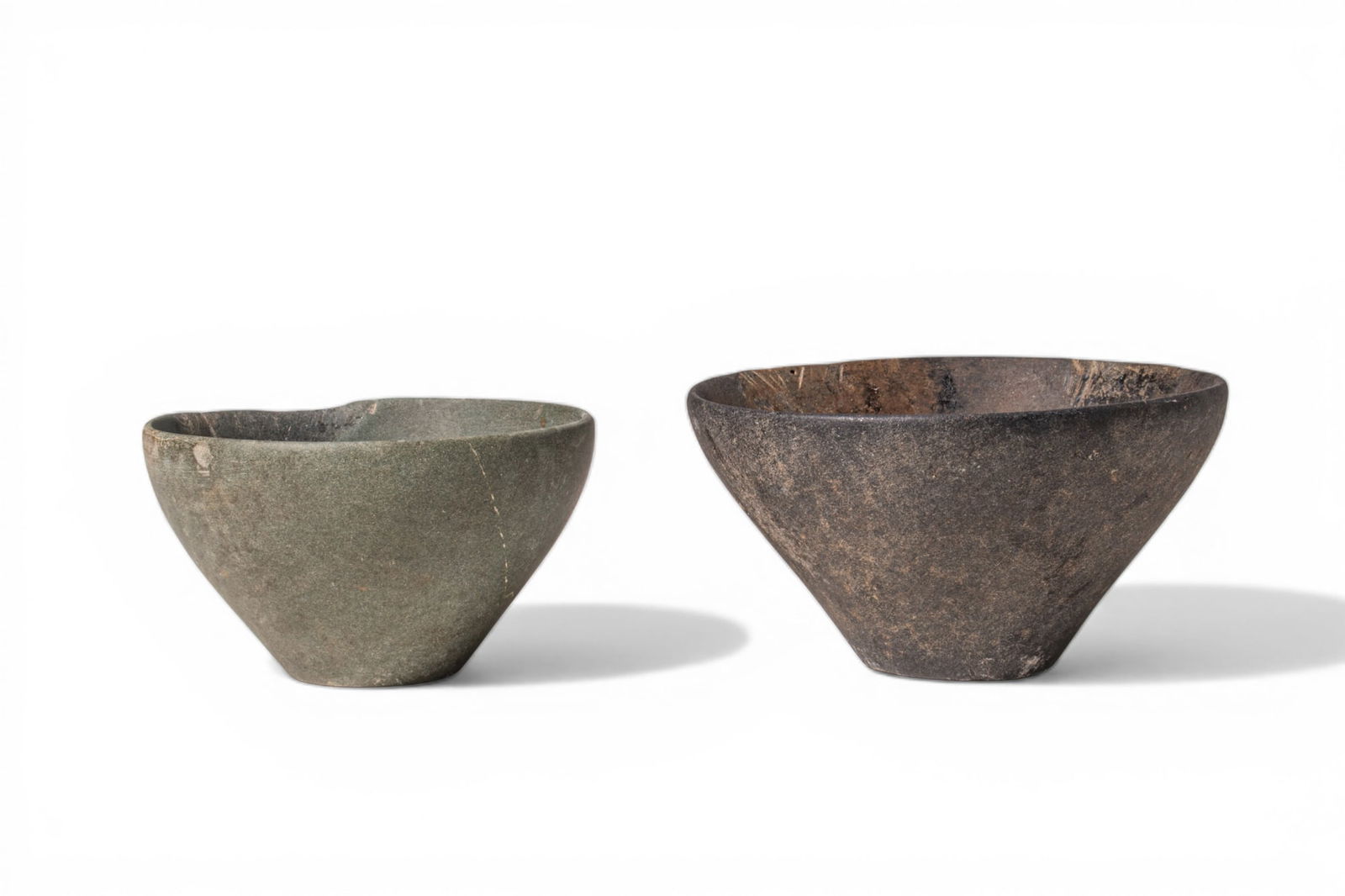 PAIR OF EGYPTIAN HARDSTONE OFFERING BOWLS (1 of 3)