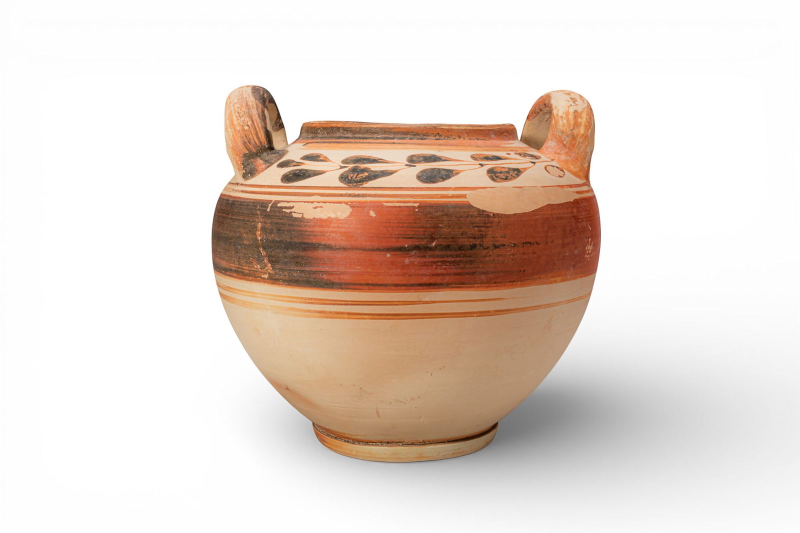 CANOSAN TERRACOTTA LEBES GAMIKOS WITH LAUREL WREATH (1 of 6)