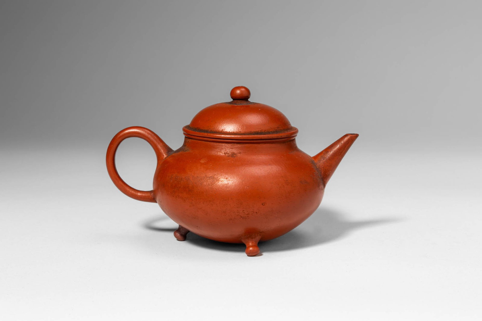 SMALL CHINESE YIXING TEAPOT, SIGNED MENGCHEN __ (1 of 8)