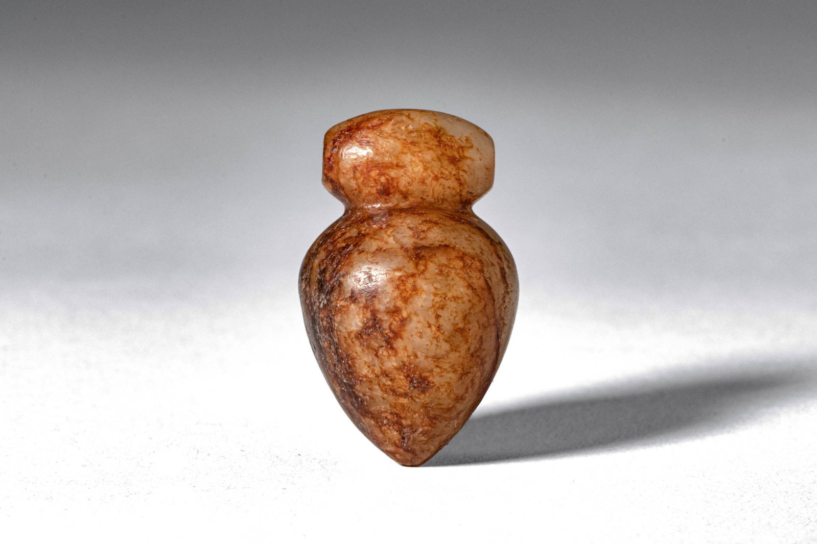 CHINESE WHITE JADE PENDANT WITH RUSSET (1 of 4)