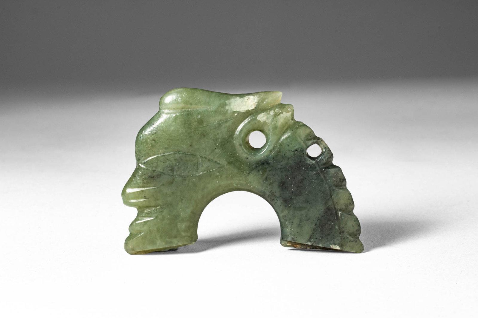 CHINESE JADE ZOOMORPHIC PENDANT (1 of 3)