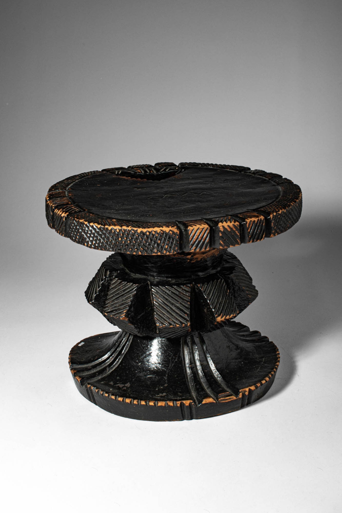 MANGBETU WOODEN STOOL (1 of 6)
