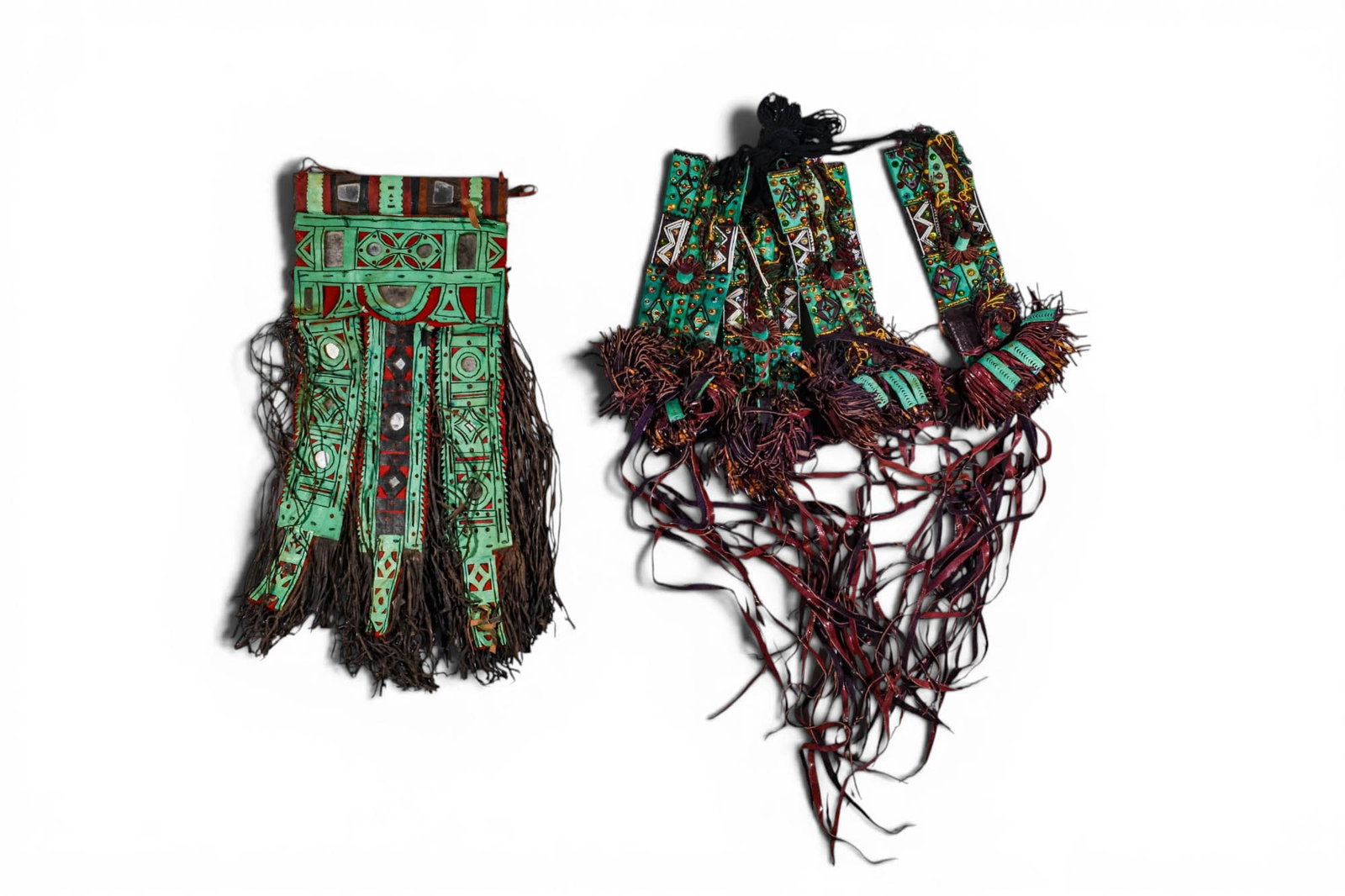 GROUP OF COSTUME ITEMS (1 of 4)