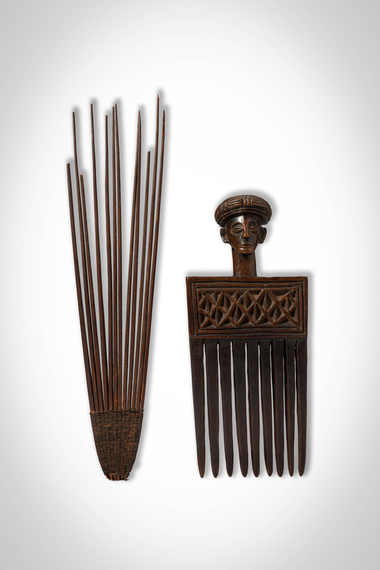 OCEANIC COMB AND LWENA COMB (1 of 3)