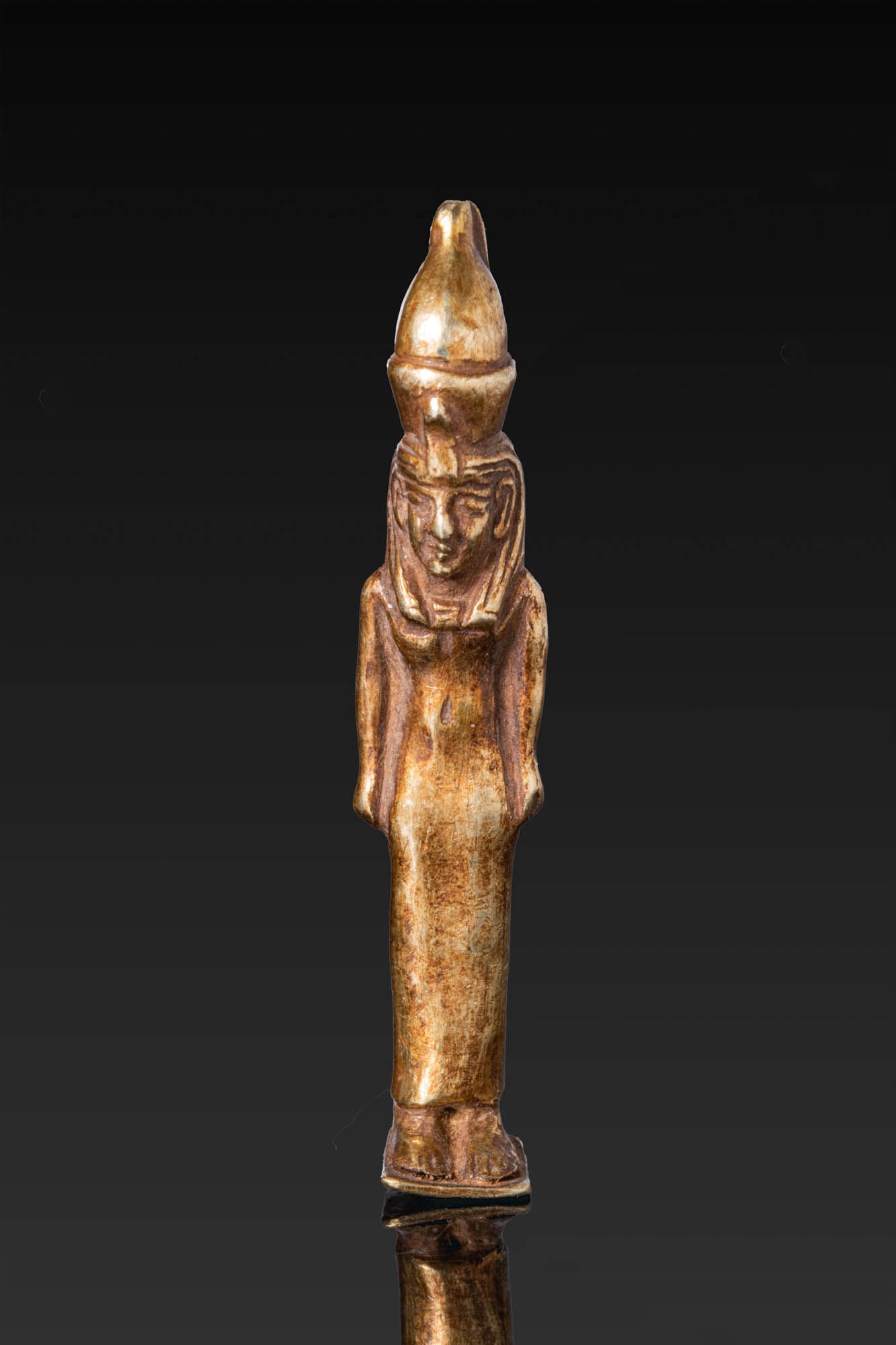 PHOENICIAN GOLD PENDANT OF MUT (1 of 3)