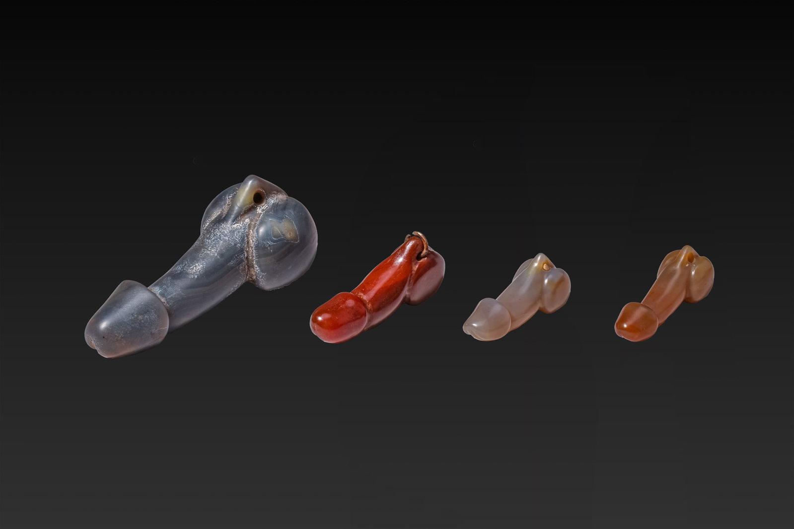 COLLLECTION OF GREEK AGATE RITUAL AMULETS / WEIGHT PHALLUS SHAPED (1 of 5)