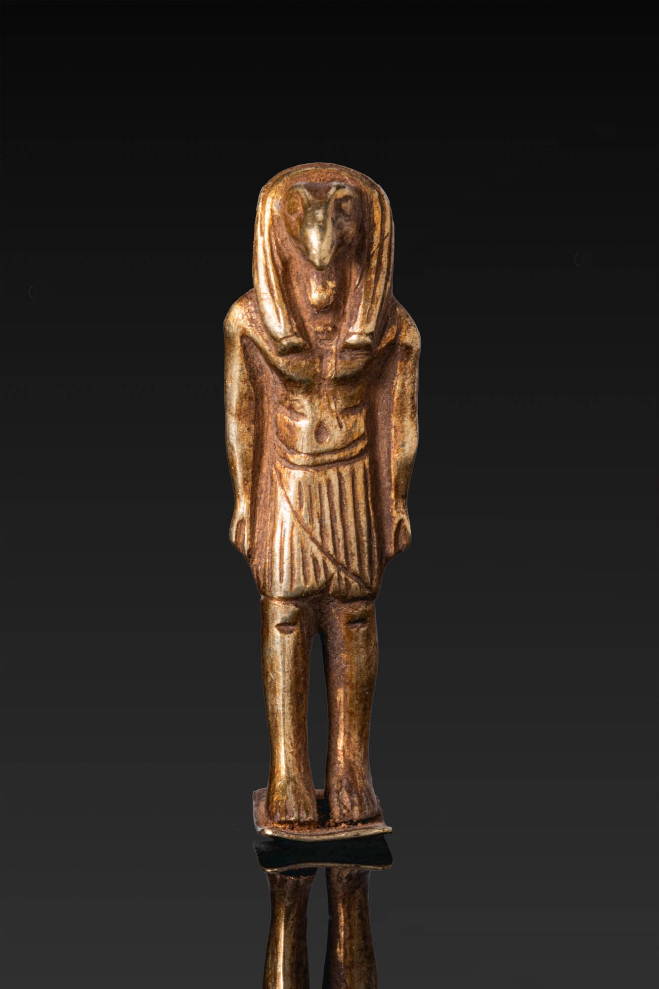 EGYPTIAN-PHOENICIAN GOLD AMULET OF A BIRD GOD (PROBABLY THOTH) (1 of 3)